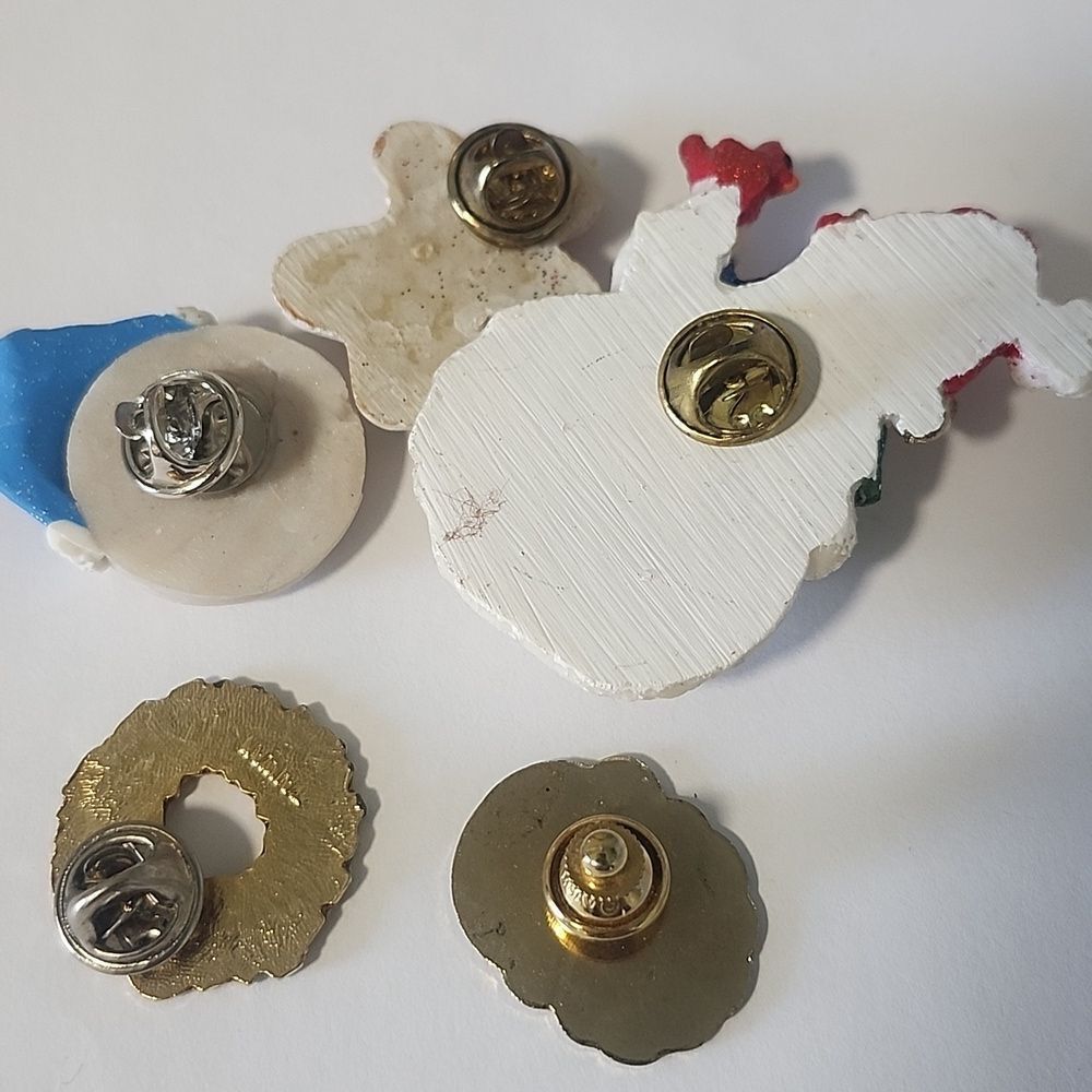 Festive Holiday Brooch Set - Picture 4 of 4
